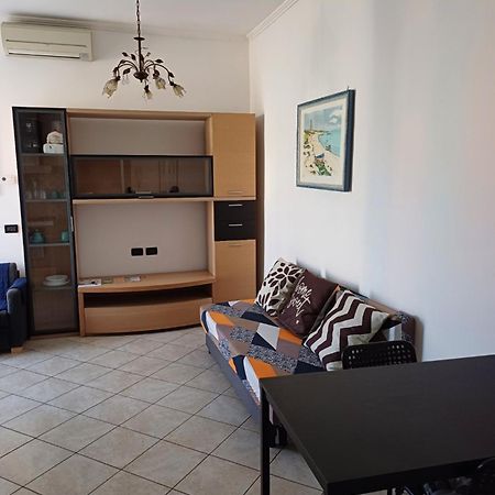 Pretty Little Apartment Roma Exterior foto